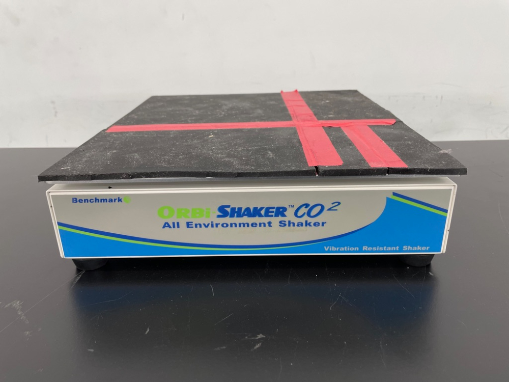 Image of Benchmark Scientific OrbiShaker CO2 Vibration Resistant Shaker